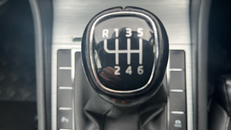 Skoda Superb 1.5 TSI SE Technology 5dr Petrol Hatchback